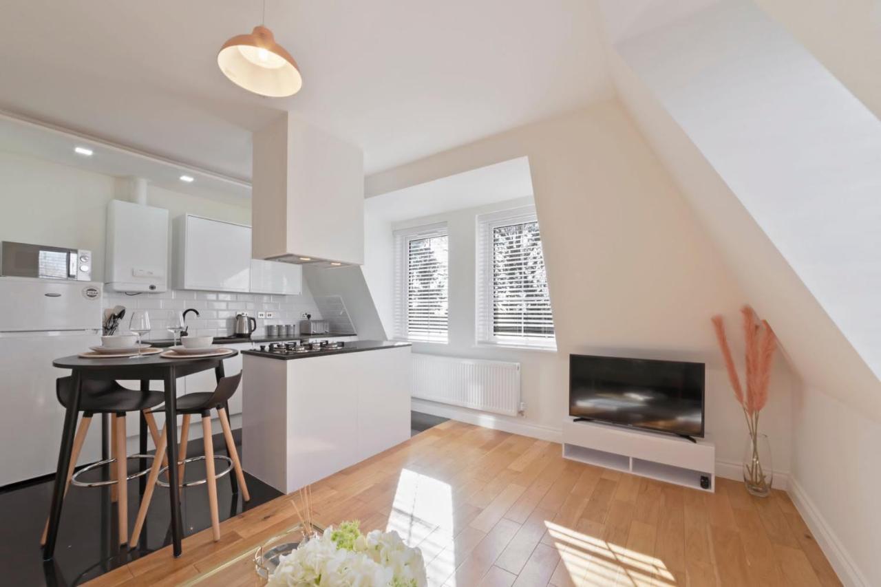 Spacious One Bed Loft Apartment Birchanger Εξωτερικό φωτογραφία