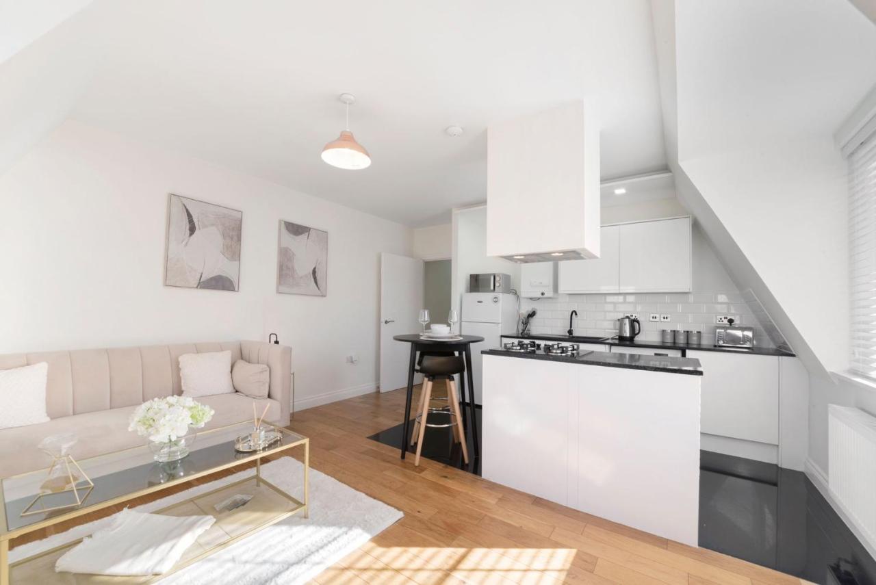 Spacious One Bed Loft Apartment Birchanger Εξωτερικό φωτογραφία